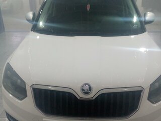 2013 Skoda Yeti I Рестайлинг, белый, 1320000 рублей, вид 2