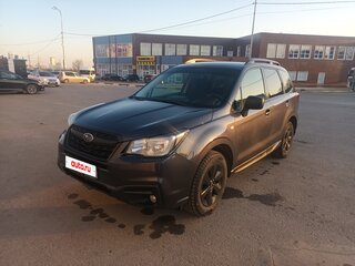 2017 Subaru Forester IV Рестайлинг 2, серый, 2135000 рублей, вид 1