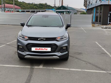 2019 Chevrolet Trax I Рестайлинг, серый, 1400000 рублей, вид 3