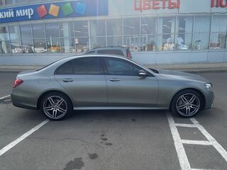 2018 Mercedes-Benz E-Класс 220 d V (W213, S213, C238), чёрный, 2499999 рублей, вид 2