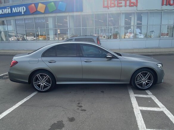 2018 Mercedes-Benz E-Класс 220 d V (W213, S213, C238), чёрный, 2499999 рублей - вид 1