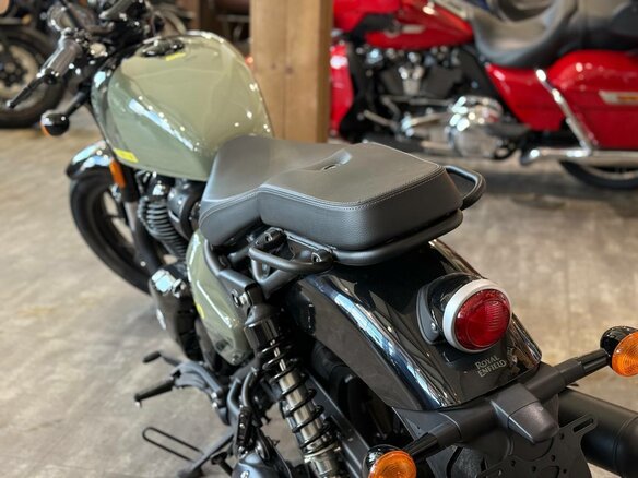 2026 Royal Enfield Shotgun, зелёный, 732000 рублей - вид 13
