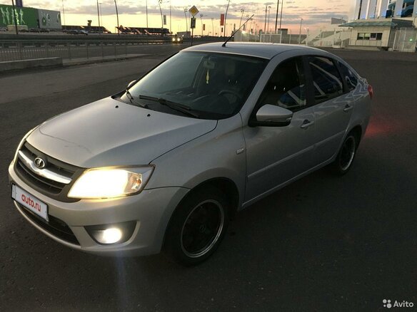 2014 Lada (ВАЗ) Granta I, серебристый, 570000 рублей