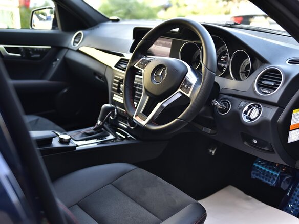 2012 Mercedes-Benz C-Класс 180 BlueEFFICIENCY III (W204) Рестайлинг, чёрный - вид 17