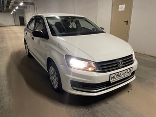 2019 Volkswagen Polo V Рестайлинг, серый, 1150000 рублей, вид 2