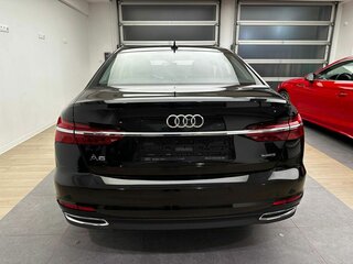 2022 Audi A6 45 TFSI V (C8), чёрный, 9700000 рублей, вид 5