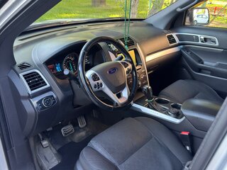 2013 Ford Explorer V, серебристый, 1950000 рублей, вид 5