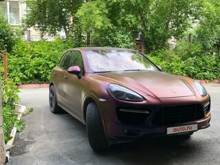 2014 Porsche Cayenne Turbo S II (958), фиолетовый, 3300000 рублей, вид 2