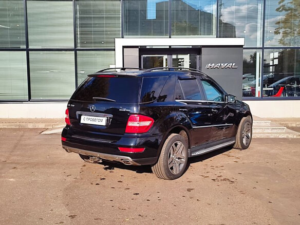 2010 Mercedes-Benz M-Класс 350 II (W164) Рестайлинг, чёрный - вид 4
