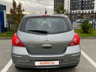 2012 Nissan Tiida I Рестайлинг, серый, 950000 рублей, вид 3