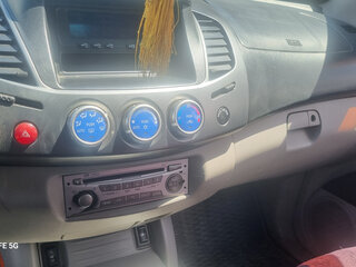 2008 Mitsubishi L200 IV, зелёный, 1500000 рублей, вид 2