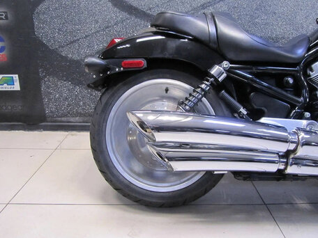2005 Harley-Davidson V-Rod, чёрный, 709000 рублей, вид 5