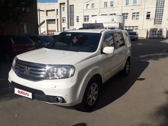 2014 Honda Pilot II Рестайлинг, белый, 2300000 рублей