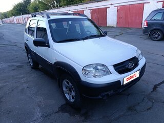 2020 Lada (ВАЗ) Niva, белый, 830000 рублей, вид 3