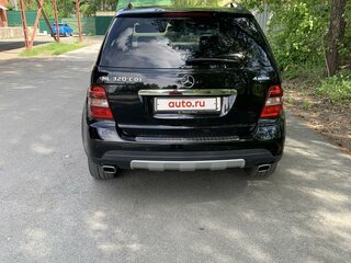 2007 Mercedes-Benz M-Класс 320 II (W164), чёрный, 1390000 рублей, вид 5