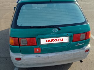 1996 Toyota Ipsum I (M10), зелёный, 480000 рублей, вид 5