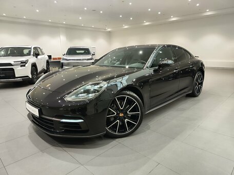 Porsche Panamera II
