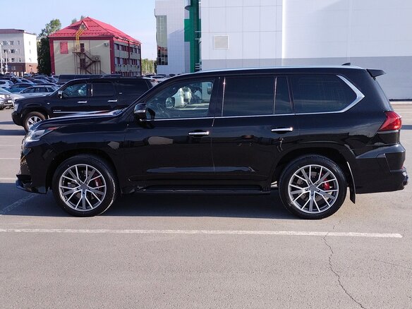 2018 Lexus LX 570 III Рестайлинг 2, чёрный, 13000000 рублей - вид 10