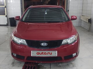 2012 Kia Cerato 6-speed II, красный, 650000 рублей, вид 1