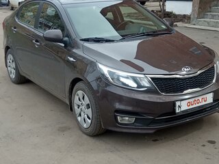2016 Kia Rio III Рестайлинг, коричневый, 1250000 рублей, вид 2
