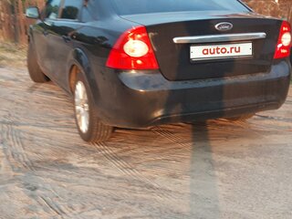 2008 Ford Focus II Рестайлинг, чёрный, 610000 рублей, вид 4