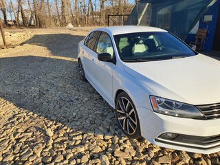 2016 Volkswagen Jetta VI Рестайлинг, белый, 1550000 рублей, вид 1