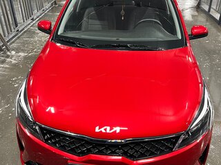 2021 Kia Rio IV Рестайлинг, красный, 2100000 рублей, вид 5