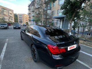 2010 BMW 7 серии Long 750Li xDrive V (F01/F02/F04), чёрный, 1800000 рублей, вид 1