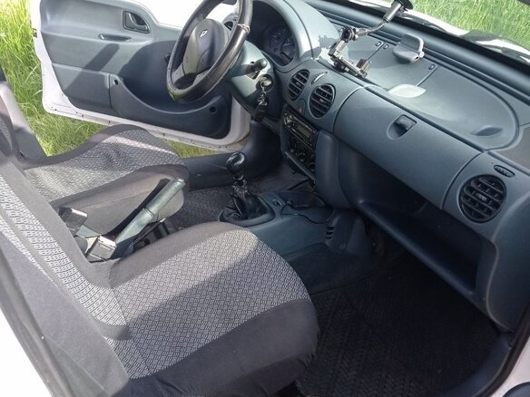 2001 Renault Kangoo I, белый, 375000 рублей - вид 5