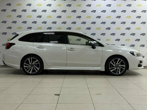 2017 Subaru Levorg I, белый, 1710000 рублей - вид 4