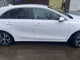 2018 Kia Ceed III, белый, 1300000 рублей, вид 5