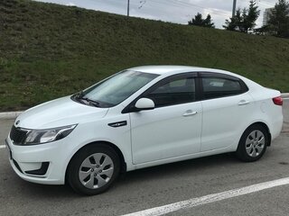 2015 Kia Rio III Рестайлинг, белый, 1000000 рублей, вид 4