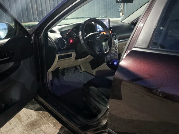2005 Mazda 6 I (GG) Рестайлинг, пурпурный, 649000 рублей - вид 4