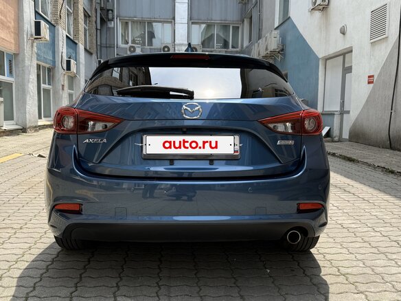 2017 Mazda Axela III Рестайлинг, синий, 1290000 рублей - вид 12