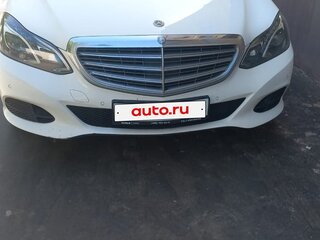 2013 Mercedes-Benz E-Класс 200 IV (W212, S212, C207) Рестайлинг, белый, 1750000 рублей, вид 2