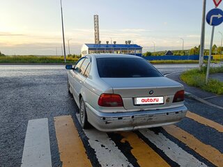 2002 BMW 5 серии 530d IV (E39) Рестайлинг, серебристый, 390000 рублей, вид 5