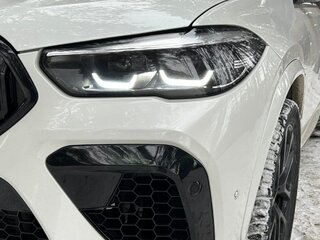 2021 BMW X6 40i III (G06), белый, 9100000 рублей, вид 2