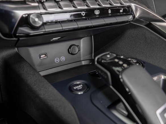 2026 Peugeot 5008 II Рестайлинг, серый, 4899000 рублей - вид 14