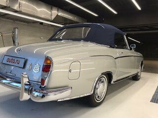 1959 Mercedes-Benz W128, серебристый, 17700000 рублей, вид 3