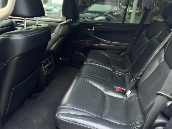 2013 Lexus LX 570 III Рестайлинг, серебристый, 5100000 рублей - вид 16