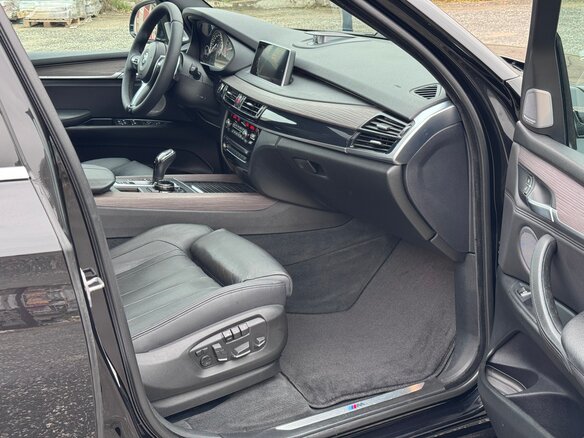 2013 BMW X5 50i III (F15), чёрный, 2550000 рублей - вид 12