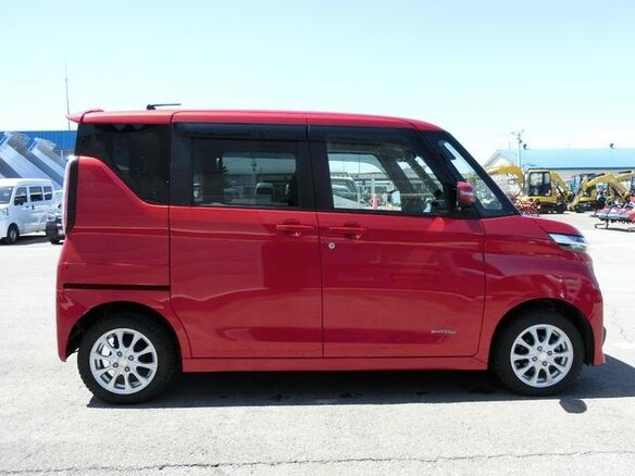 2020 Nissan Roox II, красный, 620000 рублей - вид 2