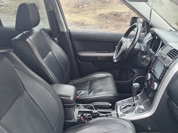 2011 Suzuki Grand Vitara II Рестайлинг, серый, 800000 рублей - вид 4