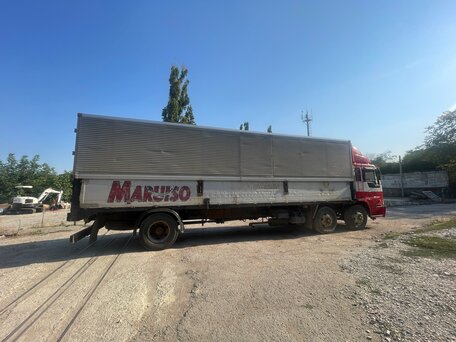 1994 Hino Profia, красный, 1600000 рублей, вид 5