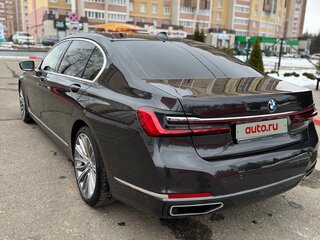 2019 BMW 7 серии Long 730Ld xDrive VI (G11/G12) Рестайлинг, серый, 5000000 рублей, вид 2
