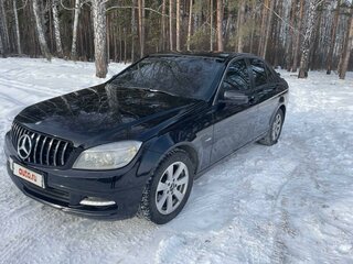 2010 Mercedes-Benz C-Класс 180 BlueEFFICIENCY III (W204), чёрный, 1100000 рублей, вид 1