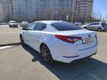 2013 Kia Optima III Рестайлинг, белый, 2500000 рублей - вид 4