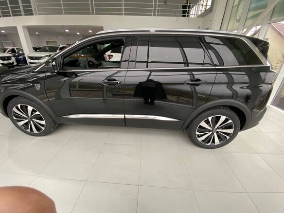 2026 Peugeot 5008 II Рестайлинг, чёрный, 4899000 рублей - вид 13