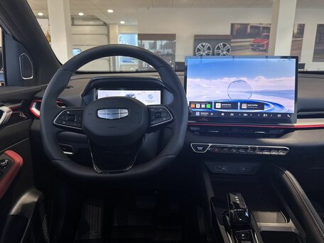 2026 Geely Coolray I Рестайлинг 2, фиолетовый, 2964990 рублей, вид 5