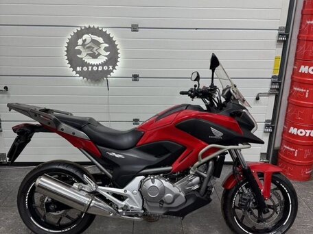 2012 Honda NC 700X, красный, 645000 рублей, вид 1
